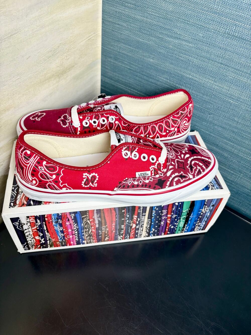 NWT - Vans OG Authentic LX Shoes - Burgundy/Pink - 10M/11.5W